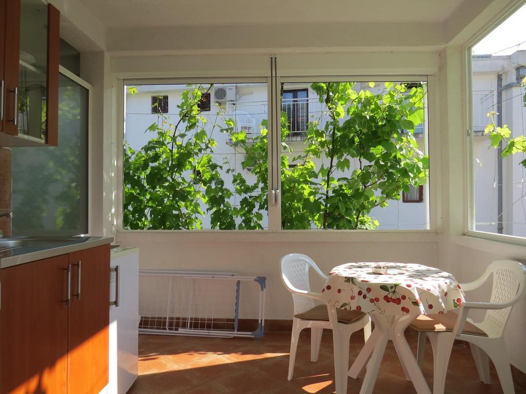 Hortenzija Appartement *